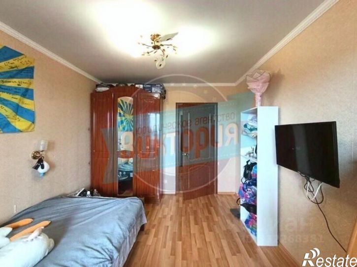3-комн квартира мкр Коммаш, 10,  д. 10