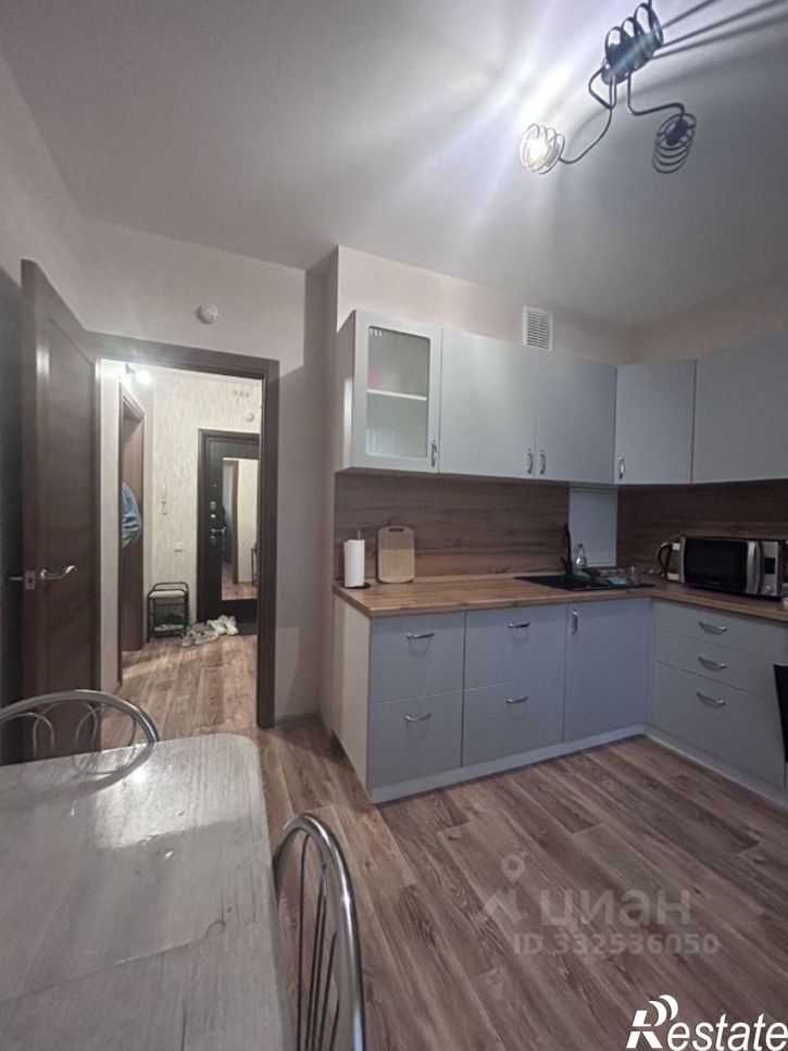 1-комн квартира ул Емлютина, 13 2,  д. 13 2,  к. 2