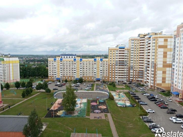 3-комн квартира ул Генерала Лаврова, 10,  д. 10