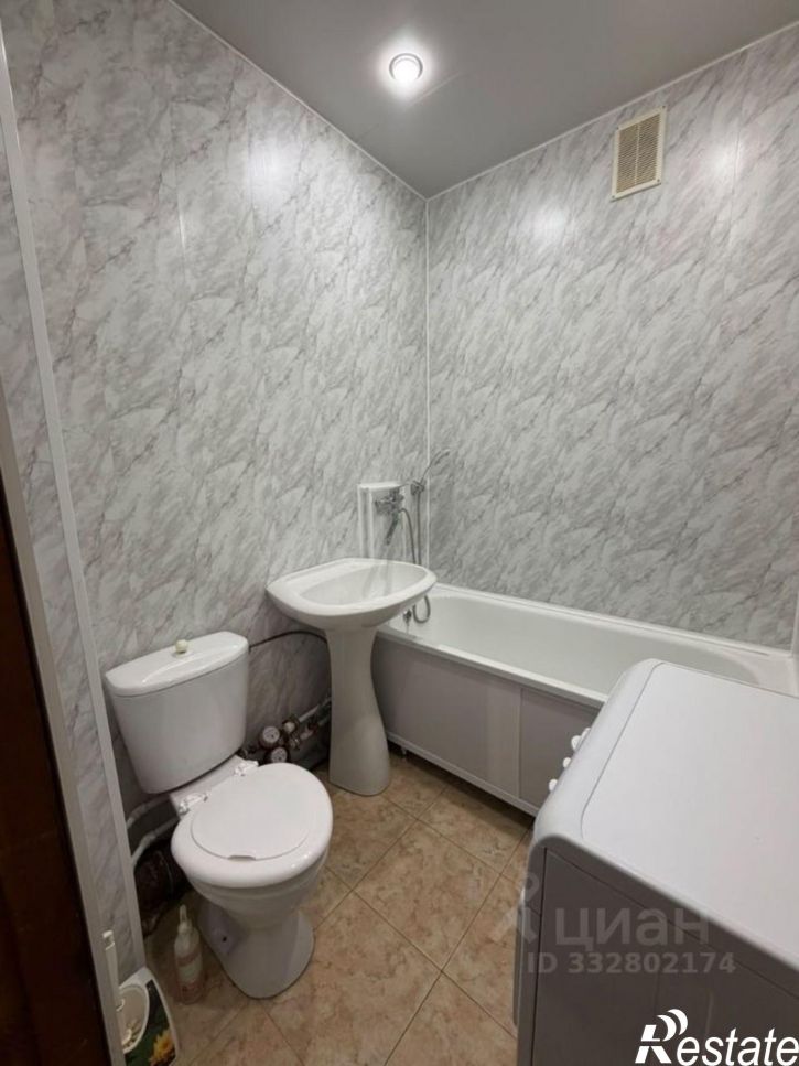 2-комн квартира Орёл, Рощинская улица, 11