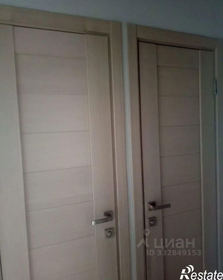 3-комн квартира Орёл, площадь Поликарпова, 10