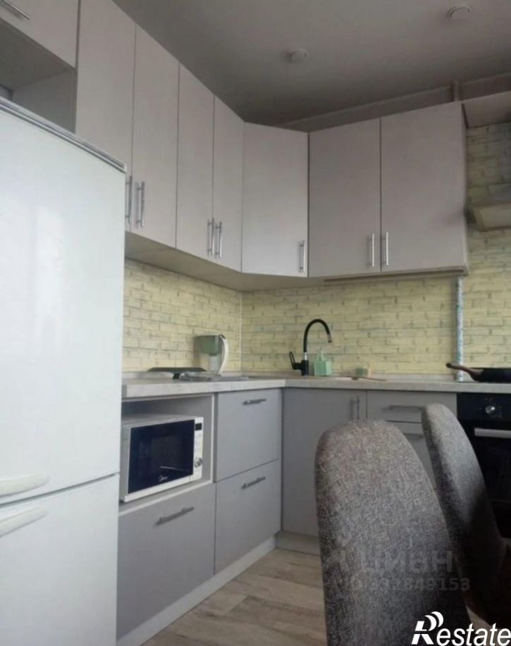 3-комн квартира Орёл, площадь Поликарпова, 10