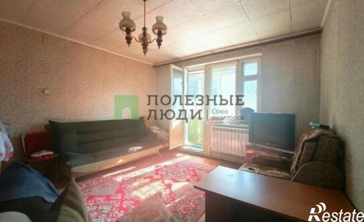 2-комн квартира посёлок городского типа Кромы, улица 30 лет Победы, 36