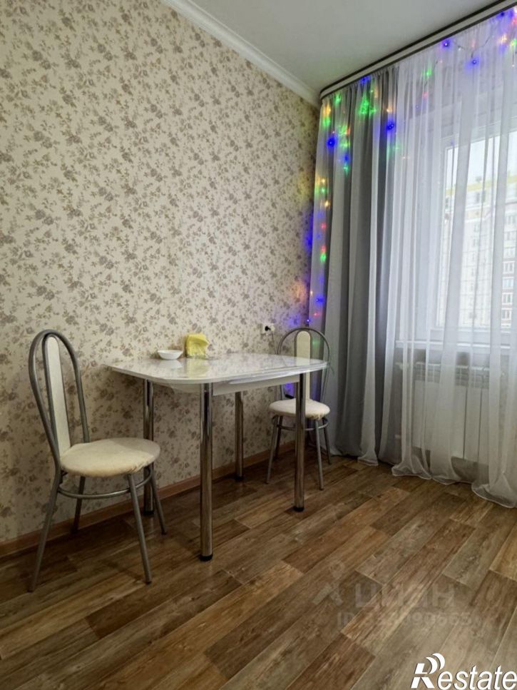 1-комн квартира Орёл, улица Полковника Старинова, 5