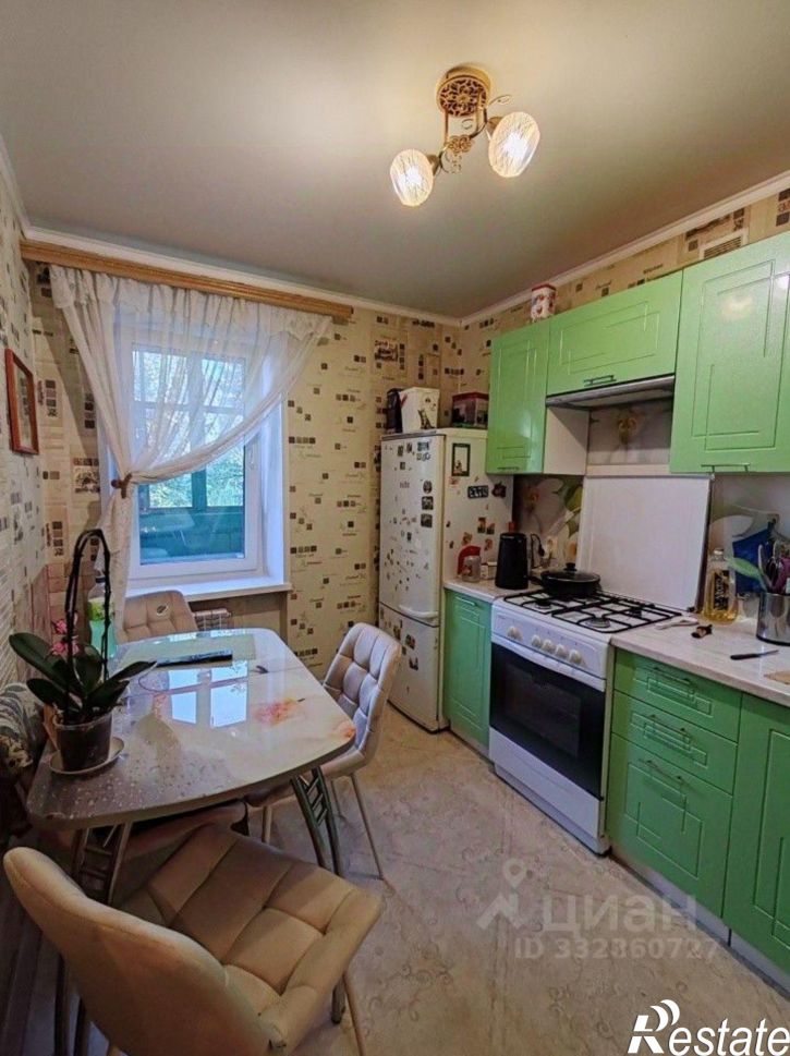 3-комн квартира Мценск, ул. Катукова, 8/1