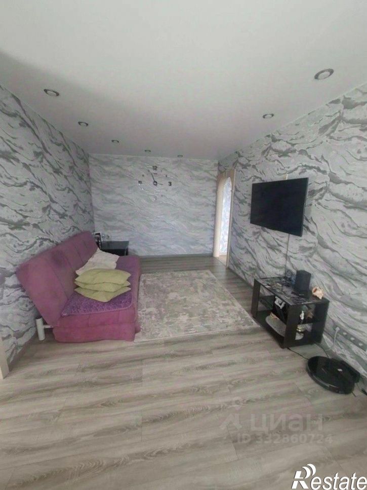 3-комн квартира Мценск, мкр. 1-й, 7а