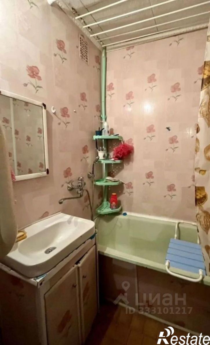 Комната Орёл, Рощинская улица, 29