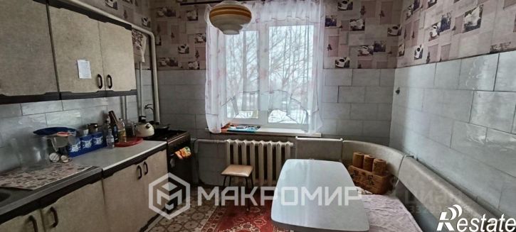 3-комн квартира ул Строителей, 8,  д. 8