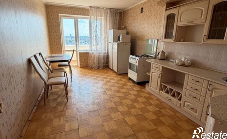 4-комн квартира Орёл, улица Максима Горького, 1