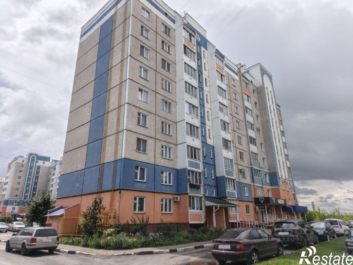 3-комн квартира Орловская обл, г Орёл, ул Емлютина, д. 14, кв. 253