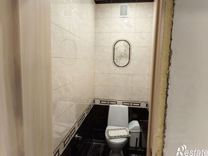 3-комн квартира Орловская обл, г Орёл, ул Емлютина, д. 14, кв. 253