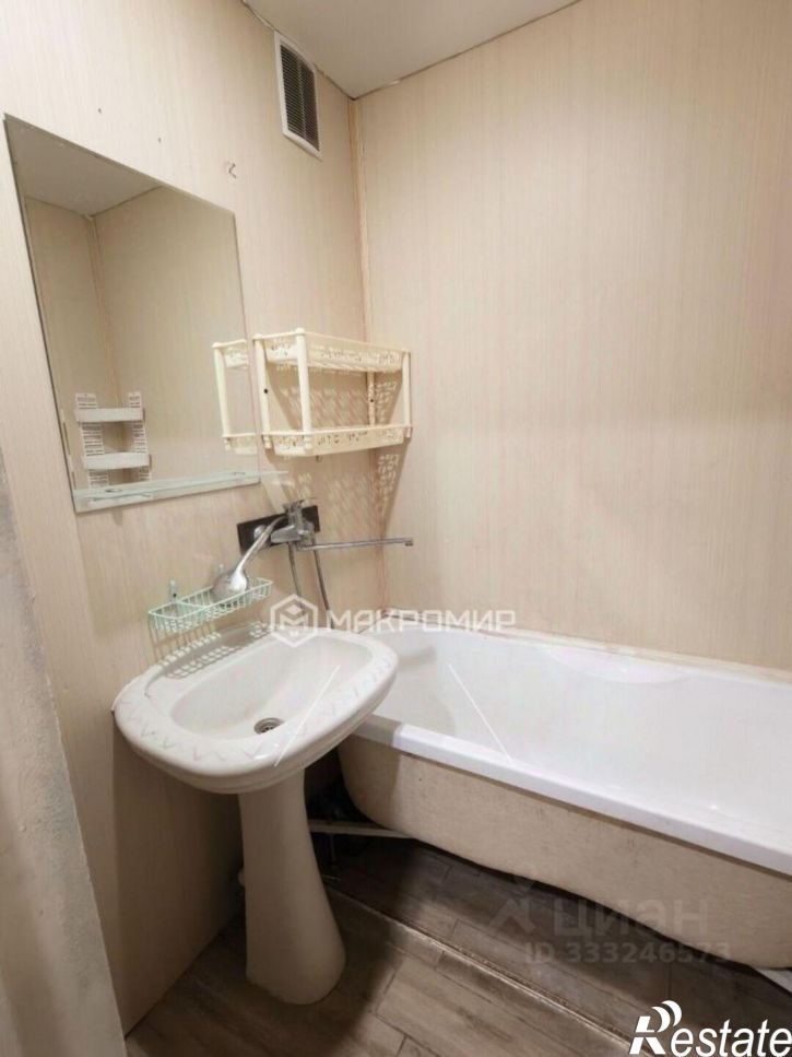 3-комн квартира Орёл г., Заводской