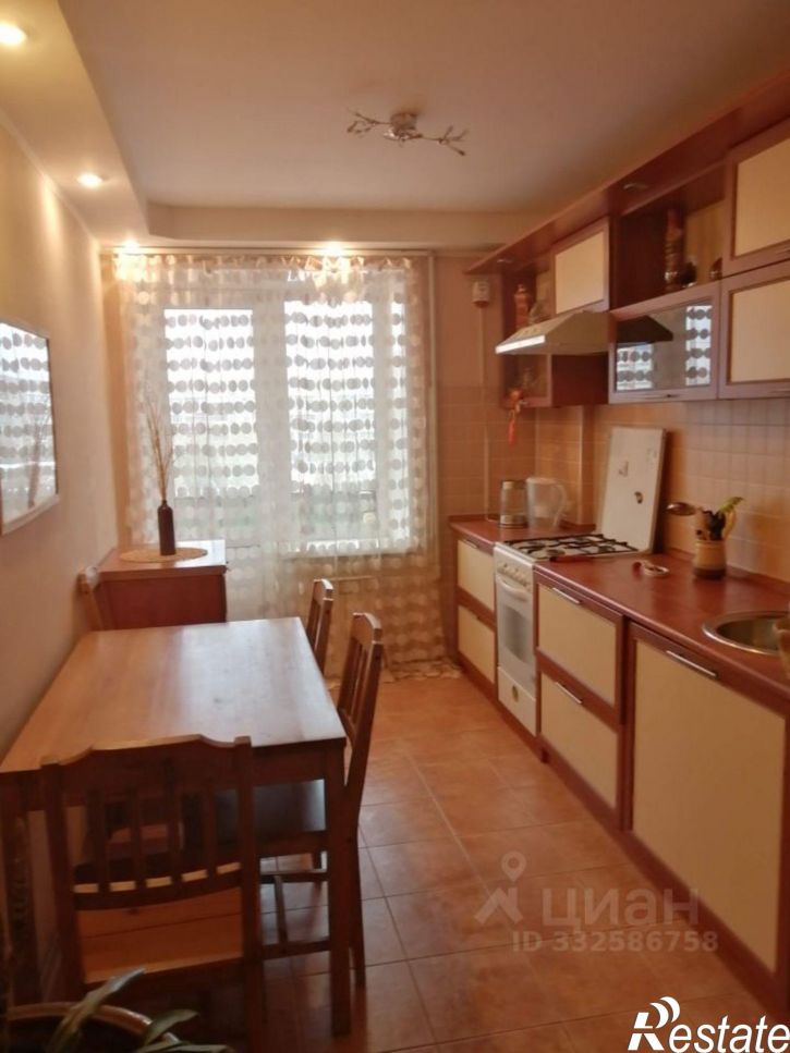 2-комн квартира Орёл, улица Андрианова, 12