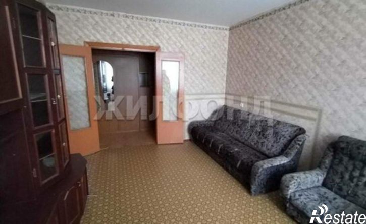 3-комн квартира Орёл, улица Бурова, 40