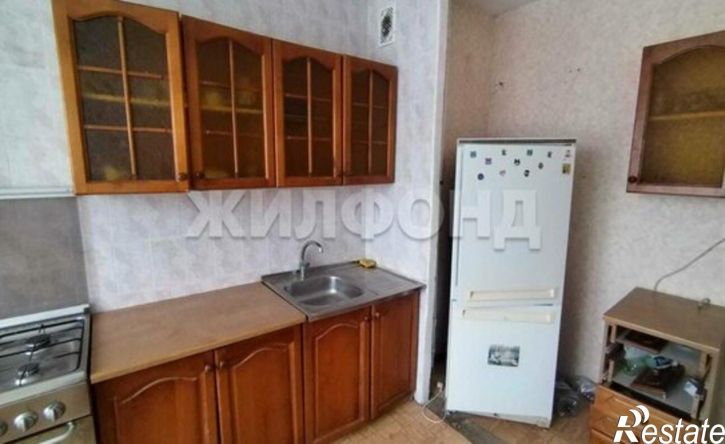 3-комн квартира Орёл, улица Бурова, 40