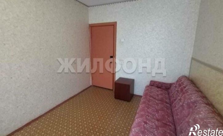 3-комн квартира Орёл, улица Бурова, 40