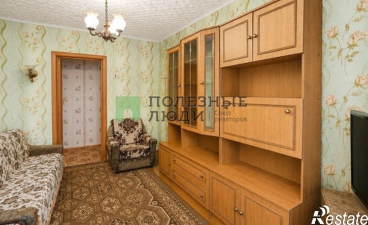 3-комн квартира посёлок городского типа Кромы, улица К. Маркса, 83