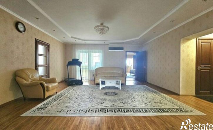5-комн квартира Орёл, Советская улица, 15