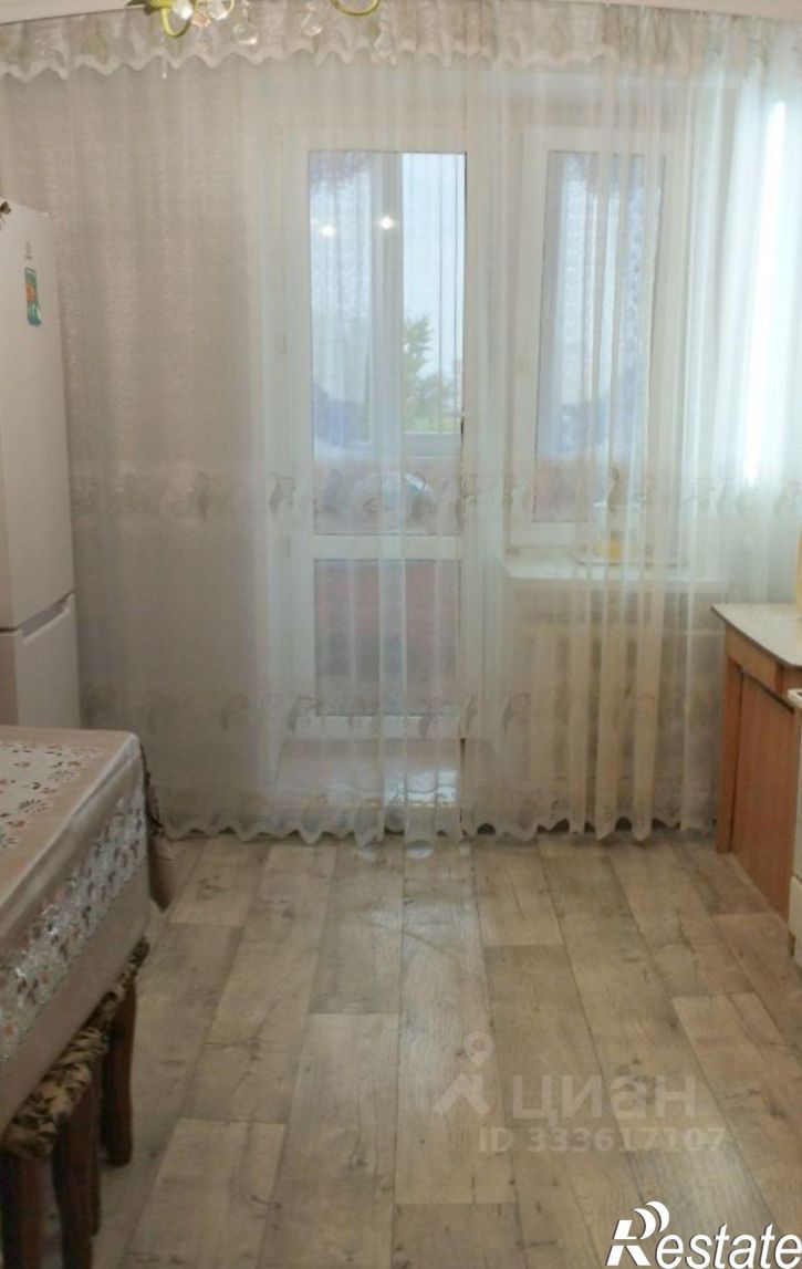 3-комн квартира улица Толстого, 2А,  д. 2А