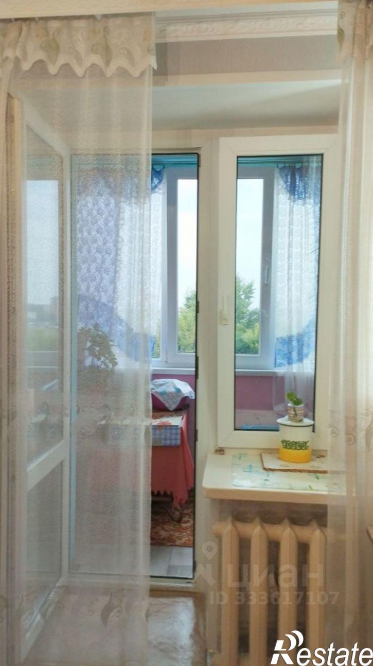 3-комн квартира улица Толстого, 2А,  д. 2А