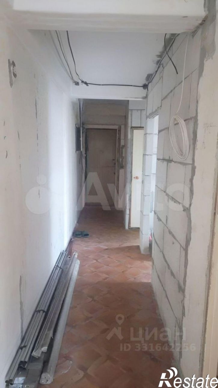 4-комн квартира улица Металлургов, 46,  д. 46