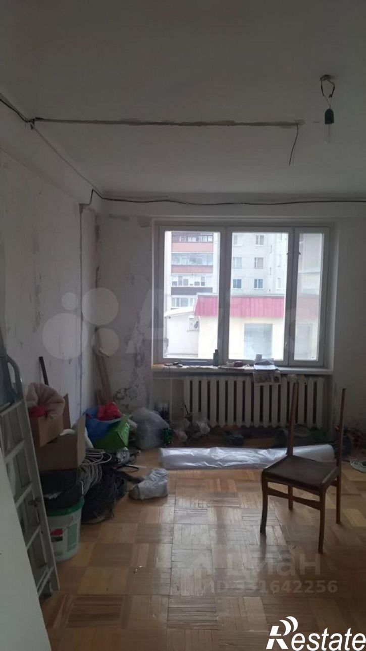 4-комн квартира улица Металлургов, 46,  д. 46