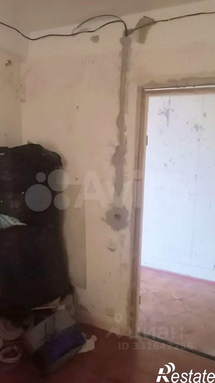4-комн квартира улица Металлургов, 46,  д. 46