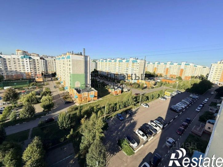 3-комн квартира улица Емлютина, 8,  д. 8