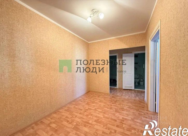 3-комн квартира улица Емлютина, 8,  д. 8