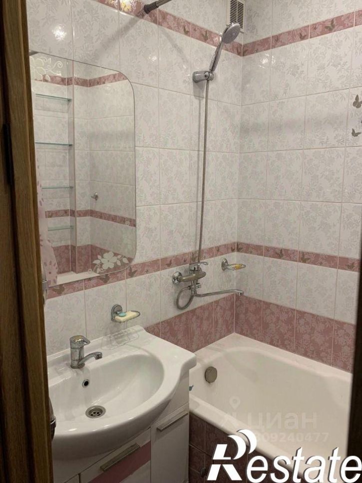 3-комн квартира Планерная улица, 59,  д. 59