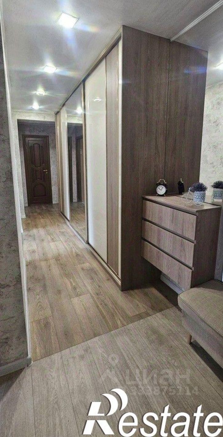 3-комн квартира Планерная улица, 61,  д. 61