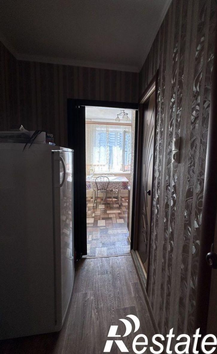 3-комн квартира улица Генерала Родина, 52,  д. 52