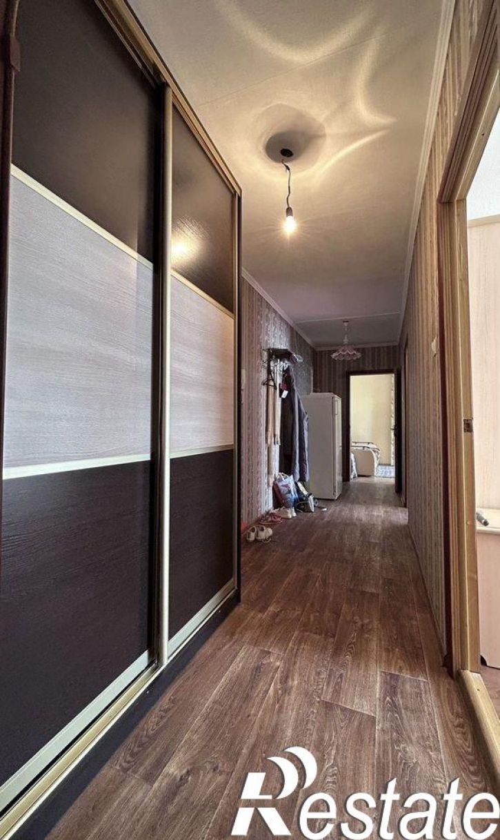 3-комн квартира улица Генерала Родина, 52,  д. 52