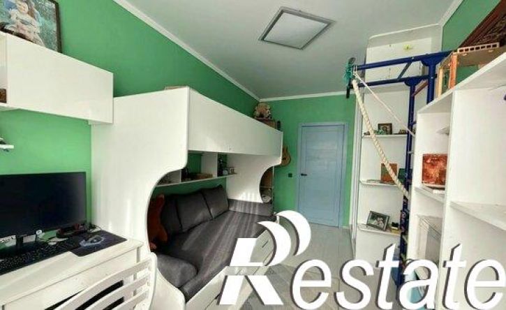 2-комн квартира улица Родзевича-Белевича, 8,  д. 8
