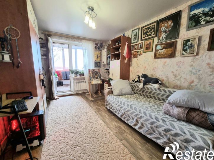 3-комн квартира улица Матросова, 48,  д. 48