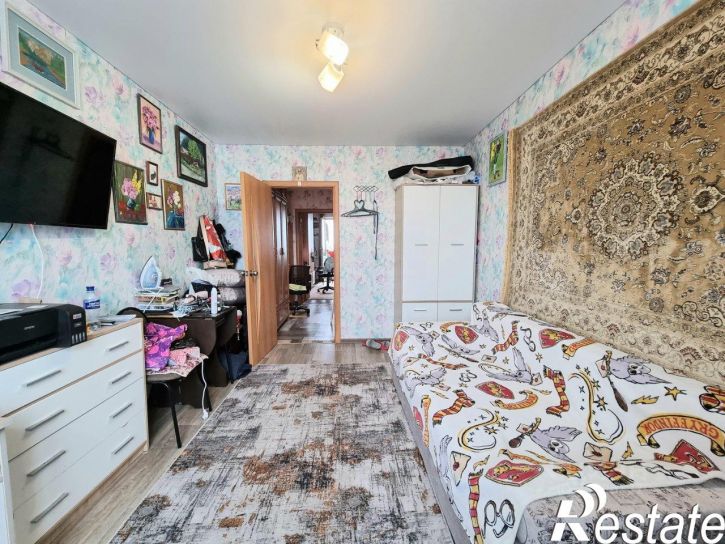 3-комн квартира улица Матросова, 48,  д. 48