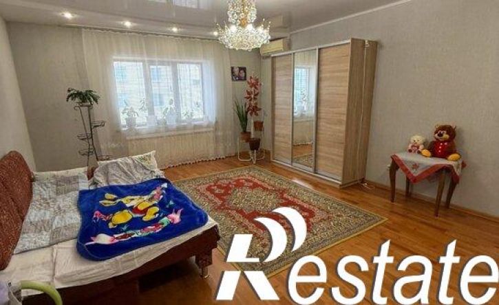 3-комн квартира Новосильская улица, 12,  д. 12