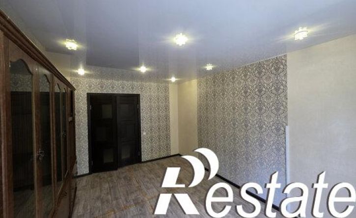 2-комн квартира улица Катукова, 8/1,  д. 8/1
