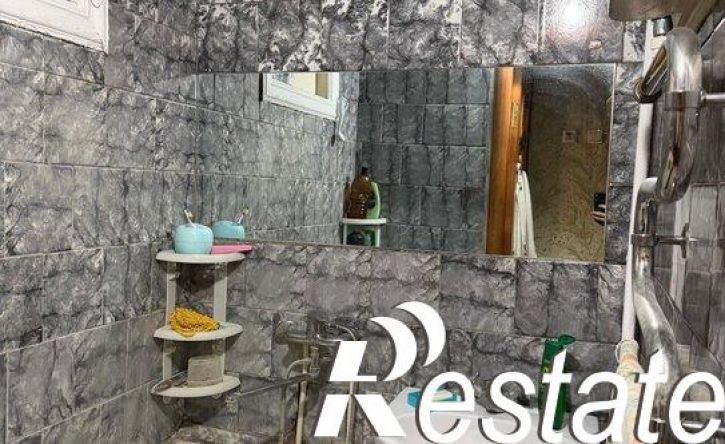 2-комн квартира улица 5 Августа, 21,  д. 21