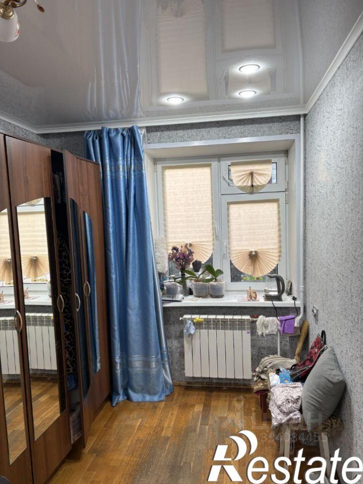 4-комн квартира Костомаровская улица, 1,  д. 1