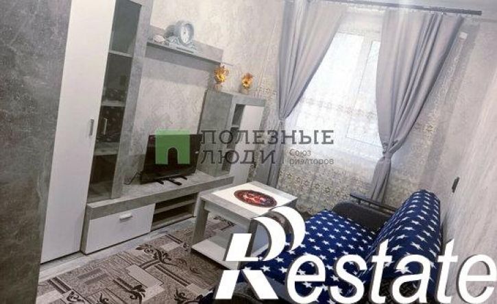2-комн квартира улица Бурова, 4,  д. 4
