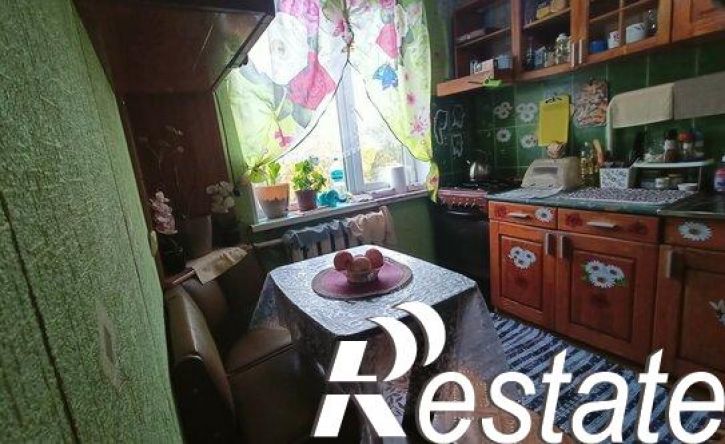 2-комн квартира улица Матвеева, 13,  д. 13