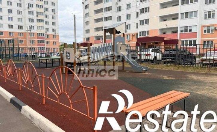 2-комн квартира улица Андрианова, 33,  д. 33