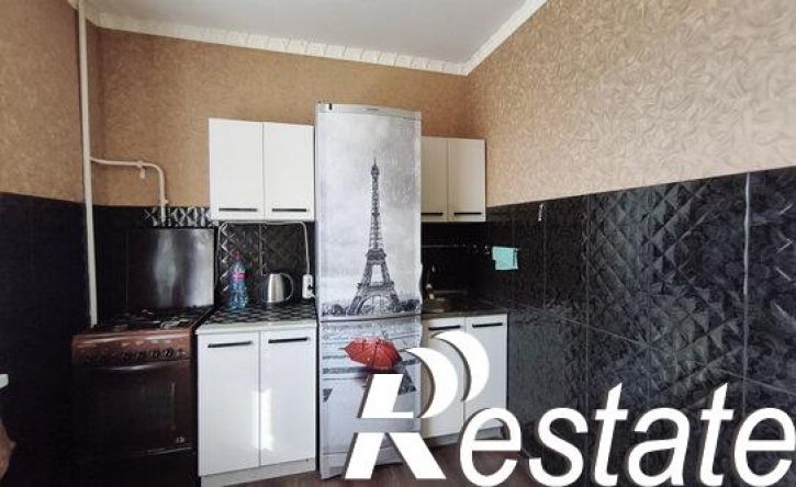 1-комн квартира улица Бурова, 32,  д. 32