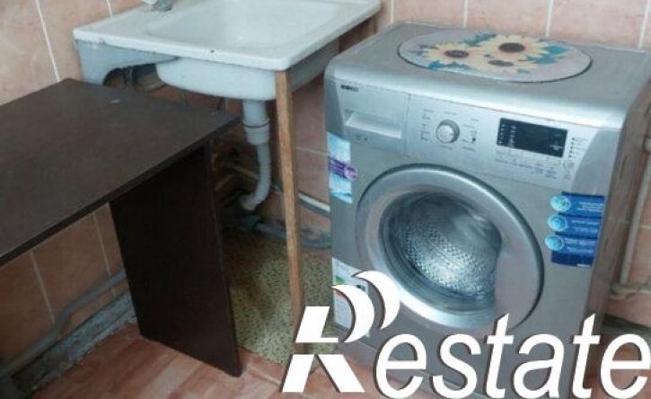 2-комн квартира мкр 1-й, 14,  д. 14