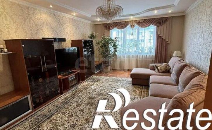 4-комн квартира Советская улица, 25,  д. 25
