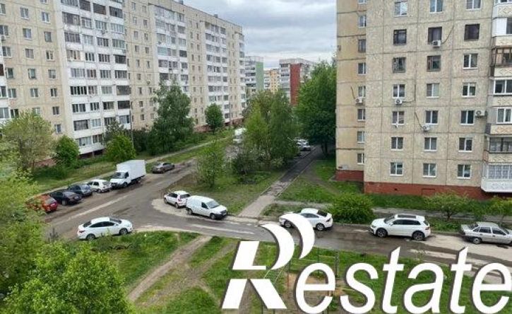 4-комн квартира улица Чечневой, 1,  д. 1