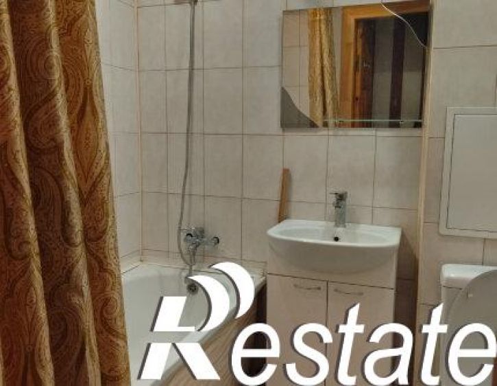 1-комн квартира улица Машиностроителей, 10,  д. 10