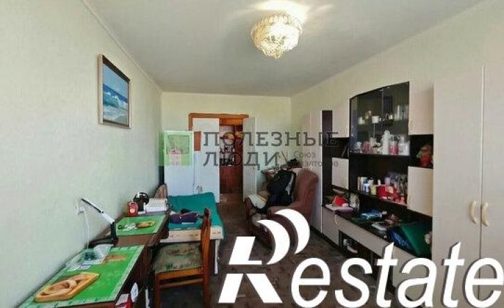 3-комн квартира улица Бурова, 18,  д. 18