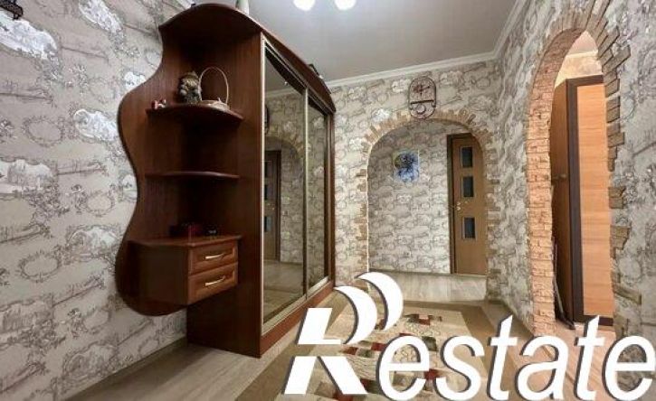 3-комн квартира Приборостроительная улица, 45,  д. 45